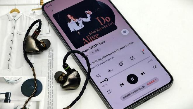 百元HiFi真“卷王”？西圣有线耳机深度实测 音质远超预期的电脑线材伴侣